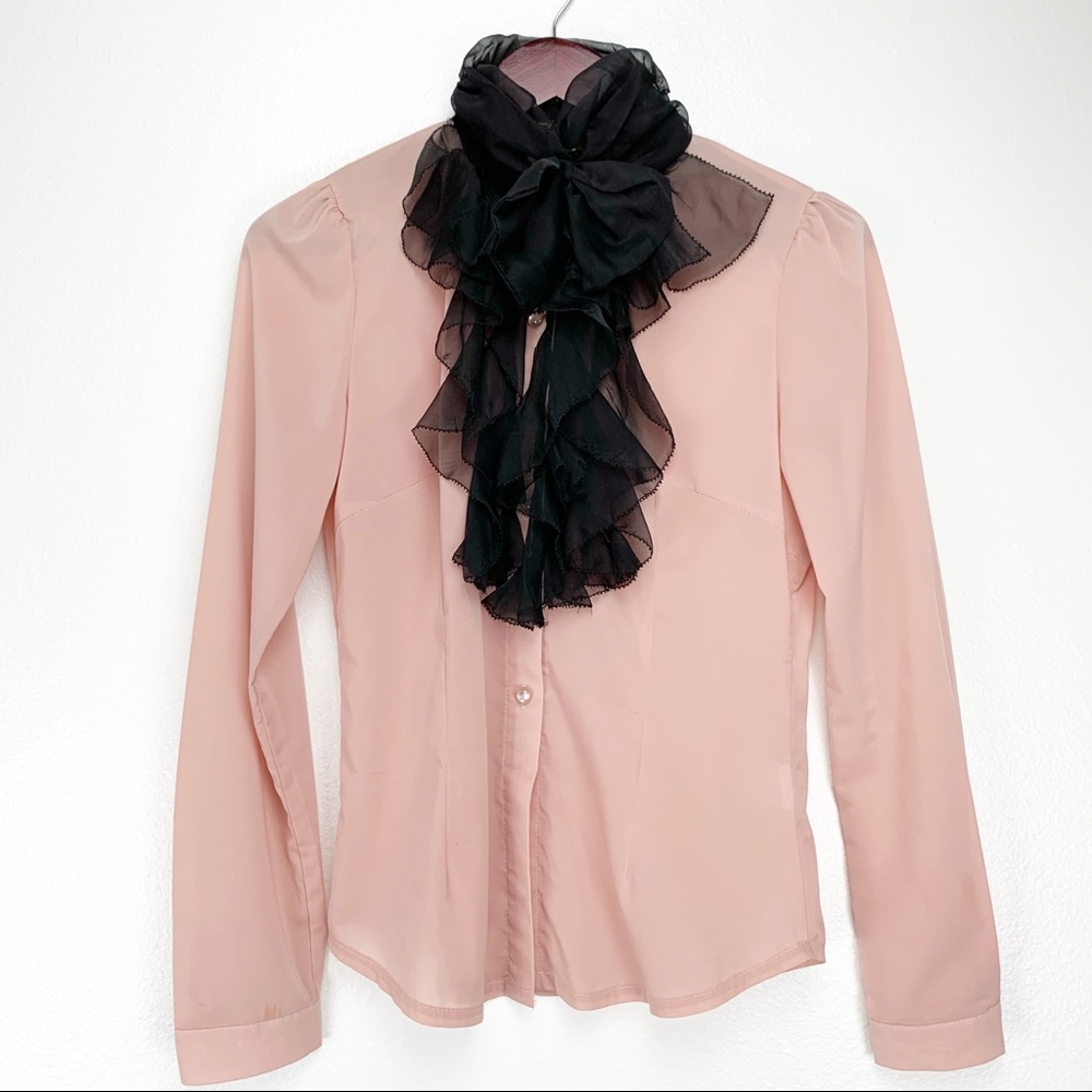 RUFFLE BLOUSE